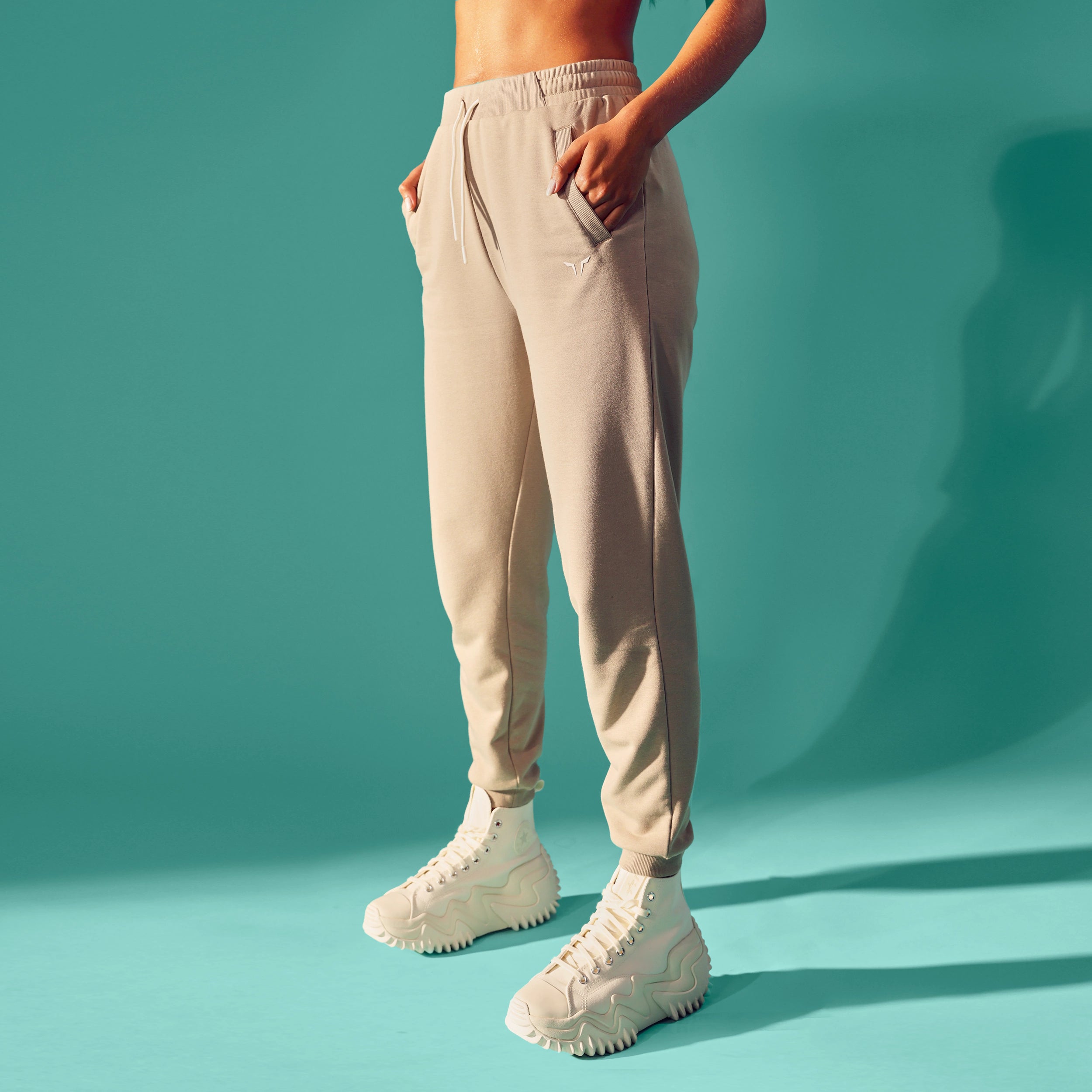 Sustainable Women's Apparel Classy Style Discounts Essential Relaxed Joggers - Cobblestone