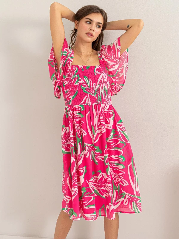 Women's Clothes And Apparel Mega Sale WOMEN'S SHORT SLEEVES SQUARE NECK SMOCK FLORAL MIDI DRESS