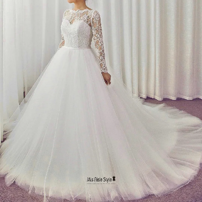 Women's Holiday Clothing Latest Trends Long Sleeve Ball Gown V-back Wedding Dress