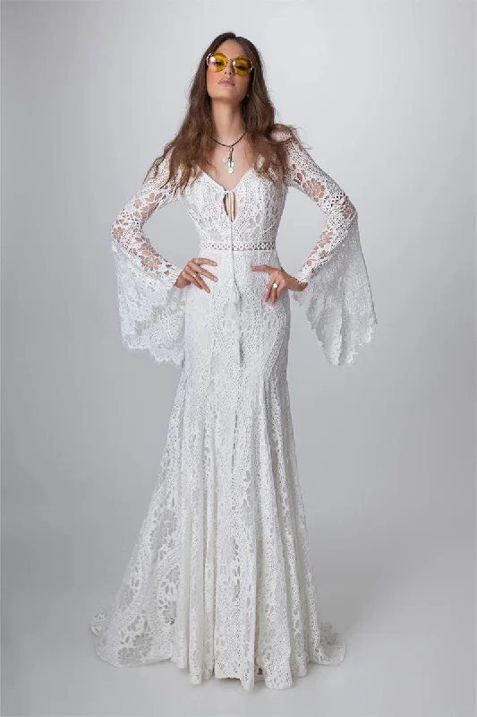 Stylish Women's Clothing Fresh Styles, Fresh Deals Forever Romantic Bohemian Lace Wedding Dress