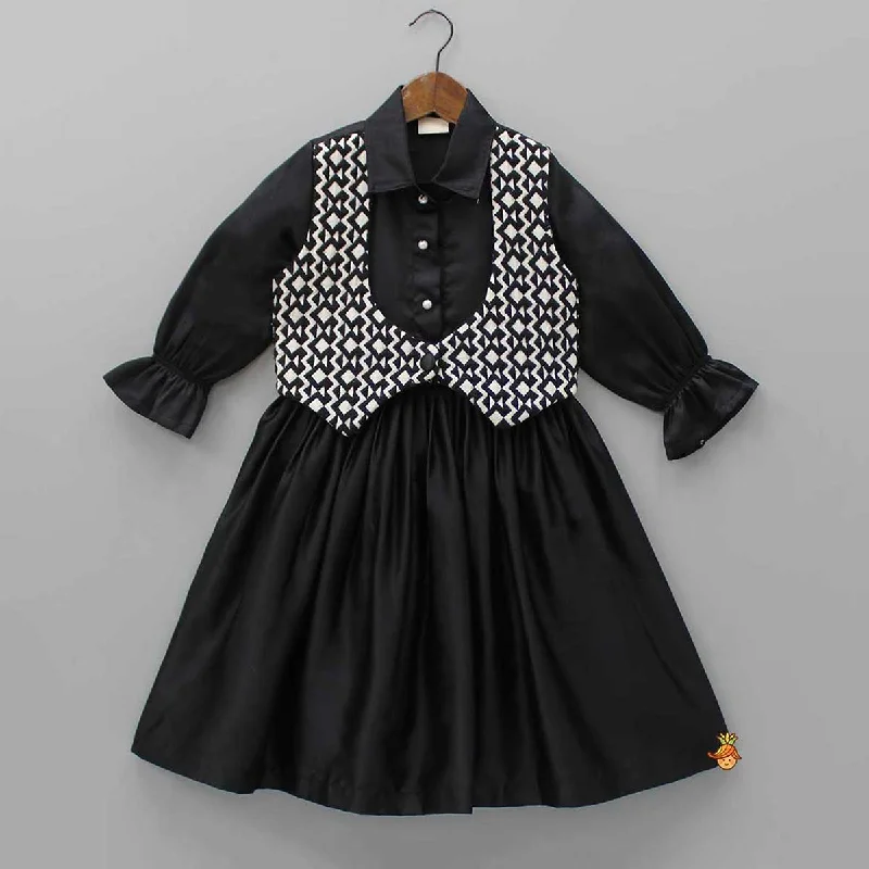 Women's Outdoor Activity Garments Stylish Looks Elegant Black Jacket Style Collar Dress