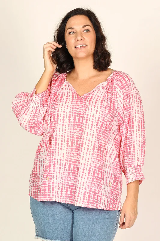 Trendy Styles Robin Peasant Top in Shibori Pink