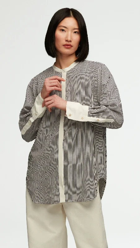 Athleisure Style Sale Tuxedo Shirt in Yarn-Dyed Viscose | Navy Stripe