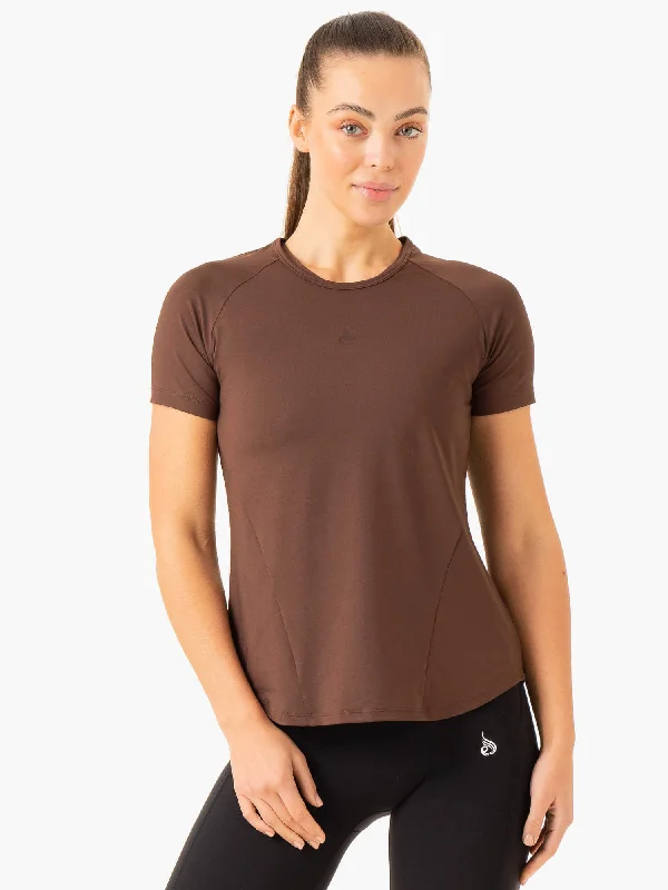 Women's Outfit Luxury Fashion Level Up Training T-Shirt - Chocolate