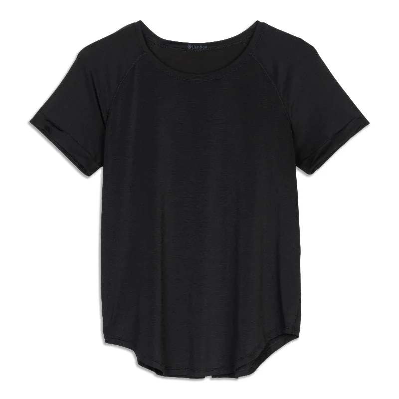 Affordable Women's Apparel Discount Extravaganza Open Up Tie Back T-Shirt - Resale