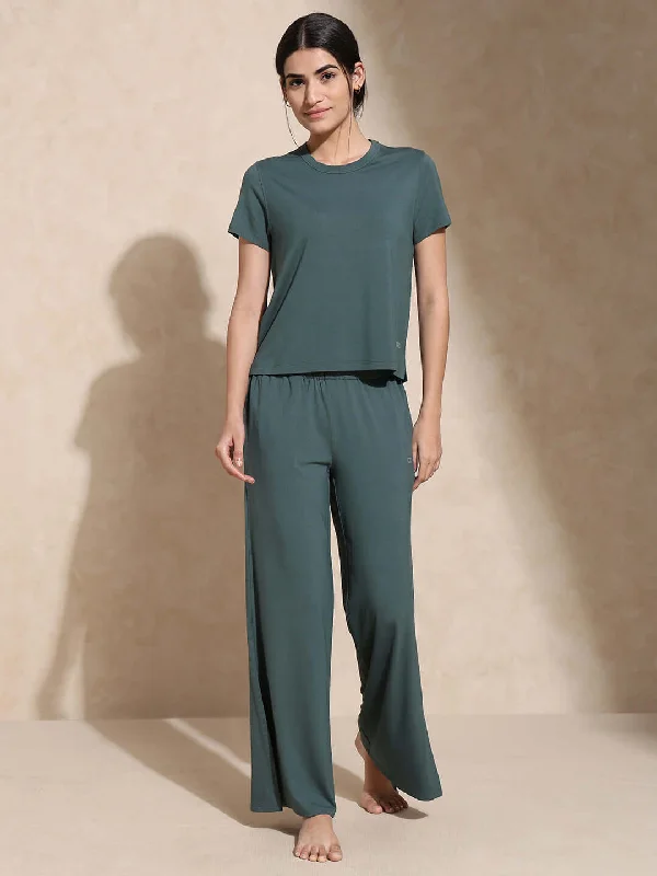 Sustainable Women's Clothes Hot Styles Zen Tee & Lounge Pants with Slit Pine Green